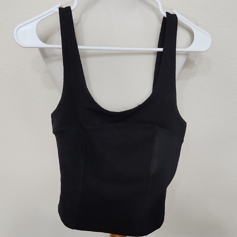 Small Black Crop Tank Forever 21